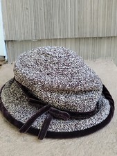 Women's Vintage Cloche Bucket Flapper hat Unique style
