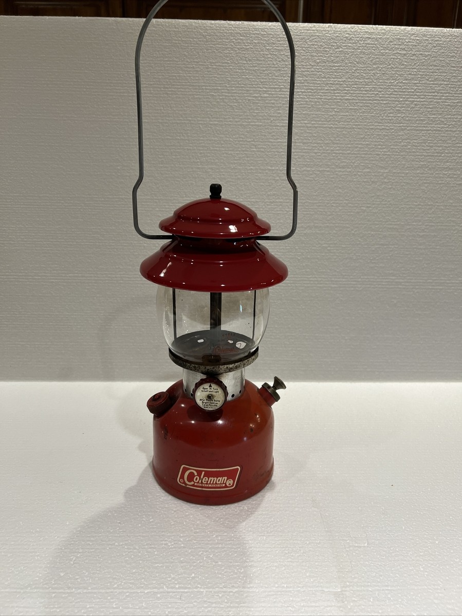 Clean Coleman Single Mantle Lantern Model 200A dated 1/66 Jan 1966