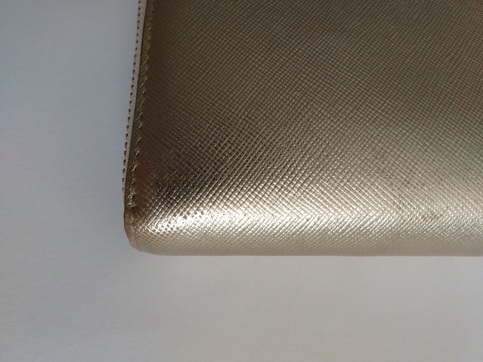 Kate Spade Large Metallic Gold Leather Continental Zi… Gem