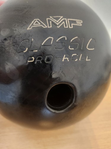 Vintage AMF Classic Pro-Roll Black Three Dot Bowling Ball 14 lbs 6 oz - Picture 6 of 6