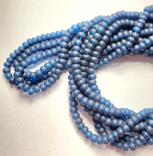 Cuentas de semillas de vidrio checo talla 6/0 ""AZUL MONTANA MATE - Imagen 5 de 5