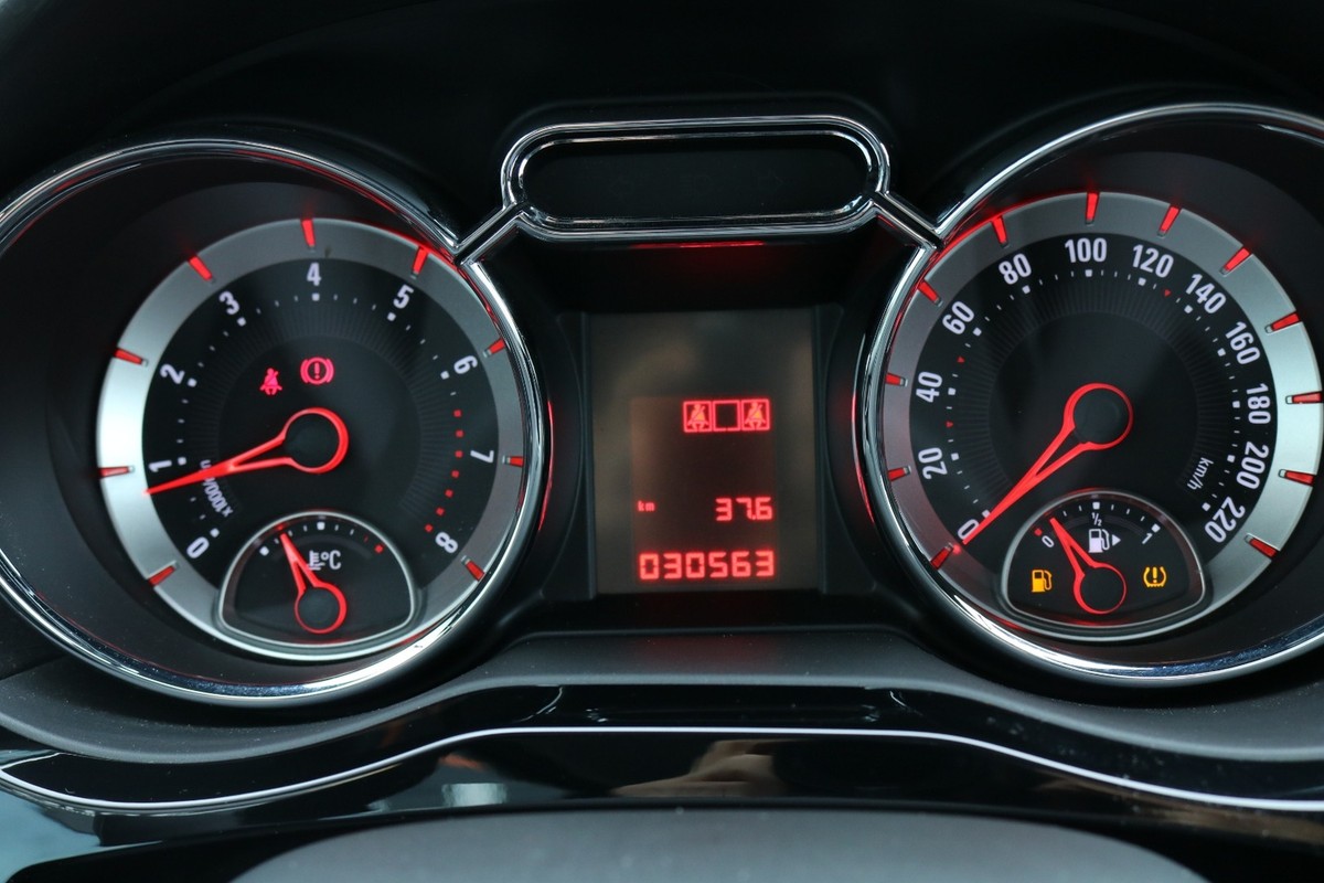 Opel Adam 1,2 Jam