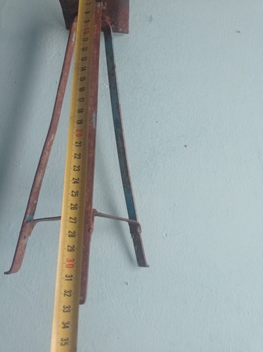 antiguo soporte para velas de hierro - Imagen 11 de 12