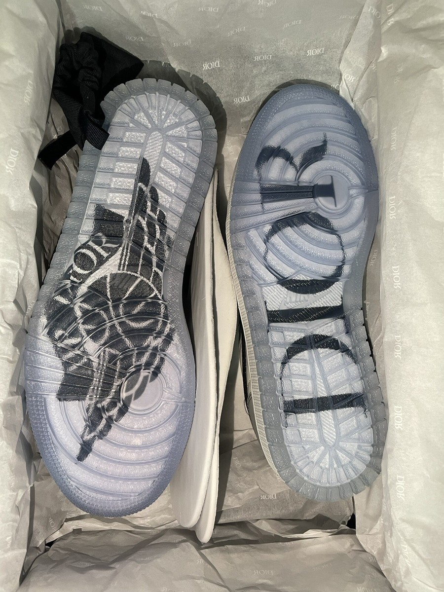 100% Authentic Air Dior Jordan1 Low Sneaker Size IN HAND