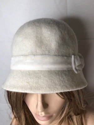 Women's NWT August Hat Melton Cloche Ivory ONE SIZE | eBay