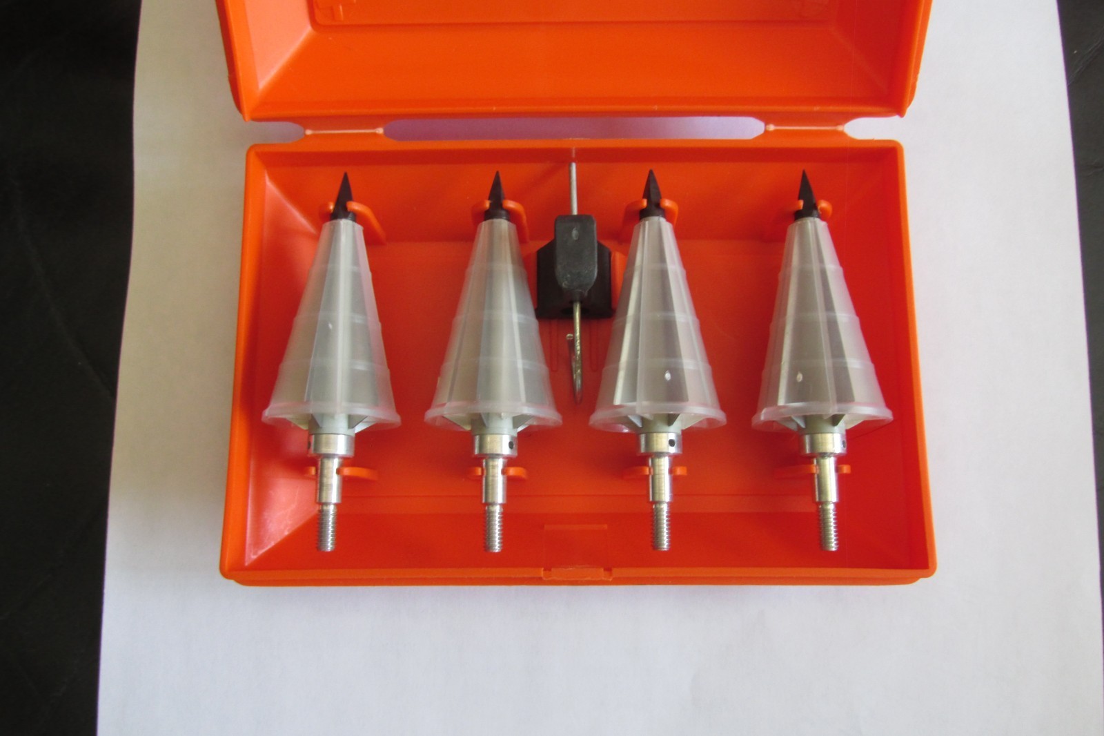 Razorbak5/Razorback 5 complete broadheads 142 grains - 5 blade ...