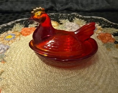 Vintage L.E. Smith Amberina Glass Mini Hen On A Nest Salt Cellar Glows