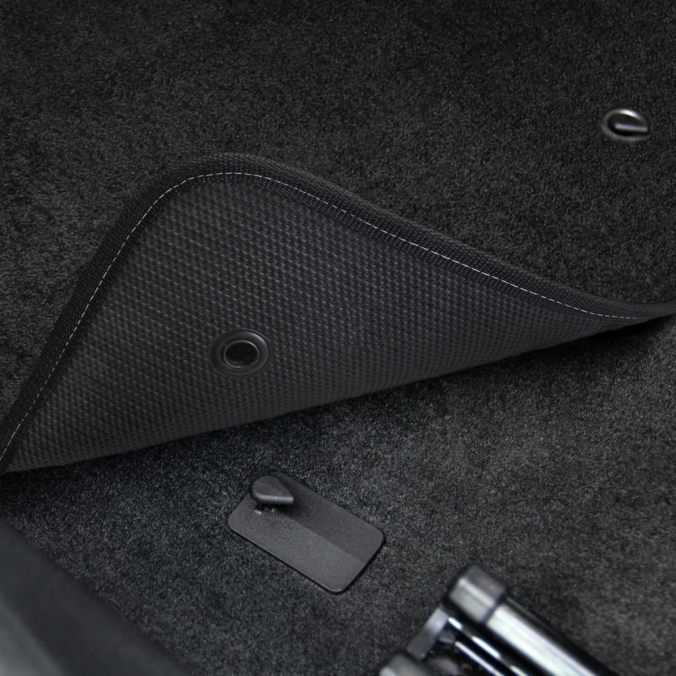 Lloyd Mats 2PC Set for 2007-2013 Jeep Wrangler JK 2-Door, Black - Imagem 4 de 4