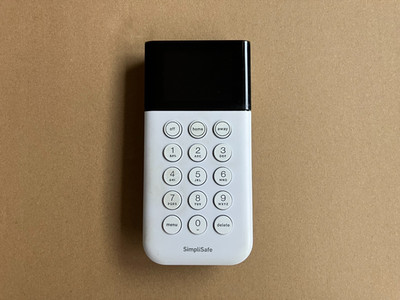 SimpliSafe Gen 3 Keypad SSKP3 Wireless Home Security with Bracket