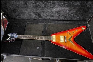 Dean V 35 35th Cherry Vシェイプ ケース付きエレキギター Dean V White for sale | eBay