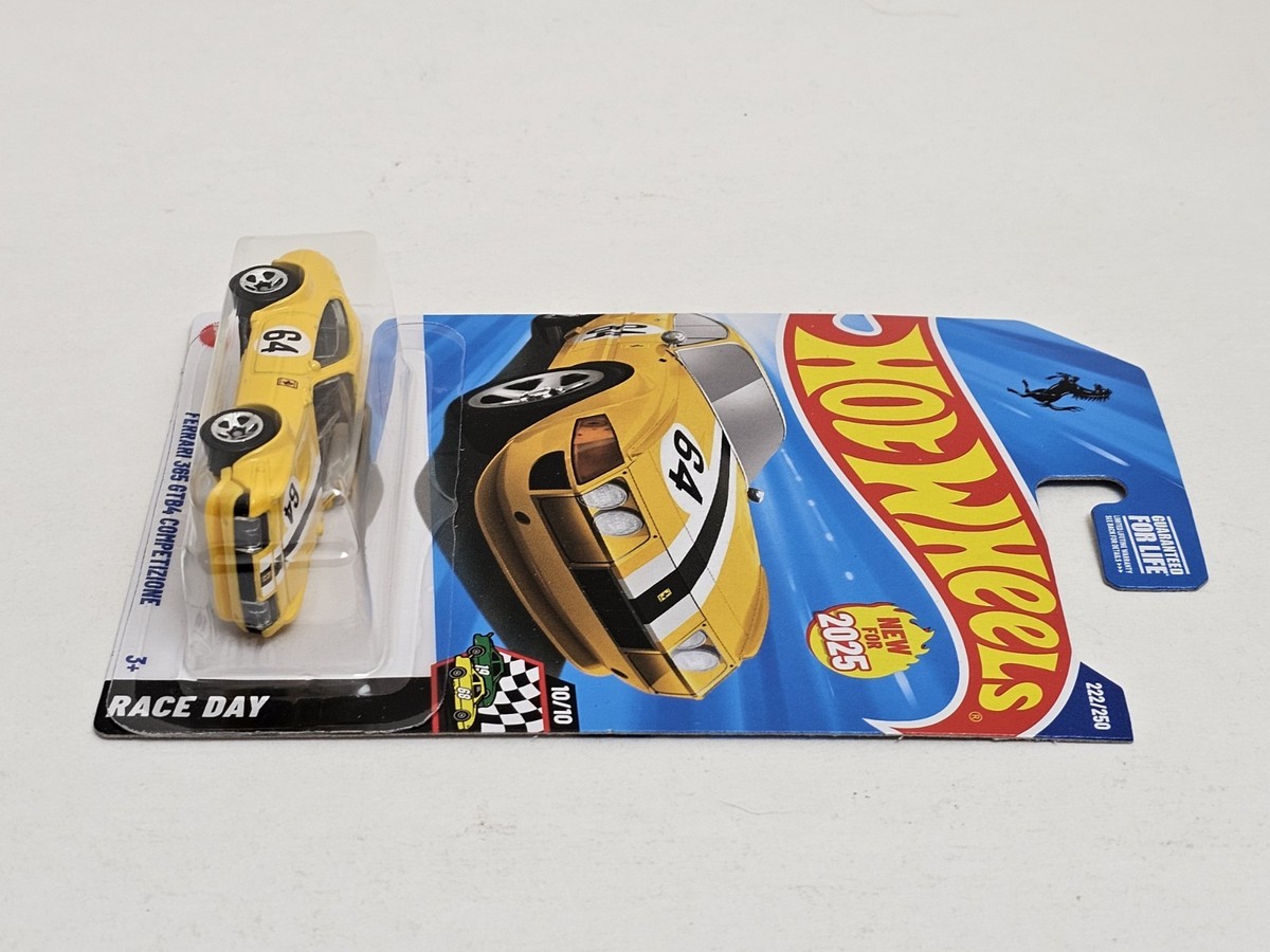 Hot Wheels Elite 1:43 - Ferrari 365 GT4 2+2 Argent 1972 - Modèle Métal Neuf