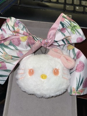 Hello Kitty Fuzzy Head with Floral Twilly Bag Charm/Keychain. NIP