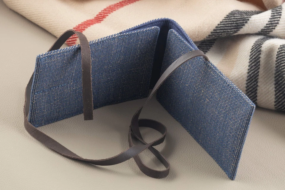 NUOVO Breitling astuccio da viaggio scatola orologio watchbox colore blu jeans - Immagine 3 di 3