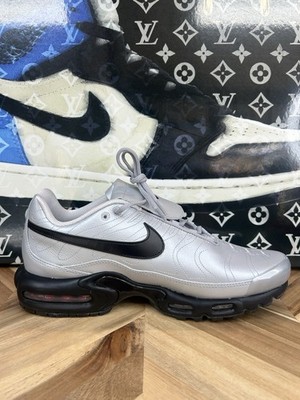 Nike Air Max Plus Tiempo Grey Black Silver HM6850-001 Mens 12 Running Soccer