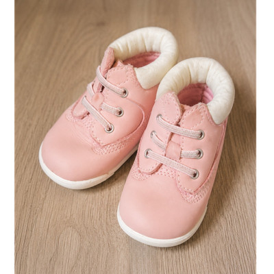 Timberland rosa Leder Baby-Freizeitschuhe Schnürung EU 17 Unisex