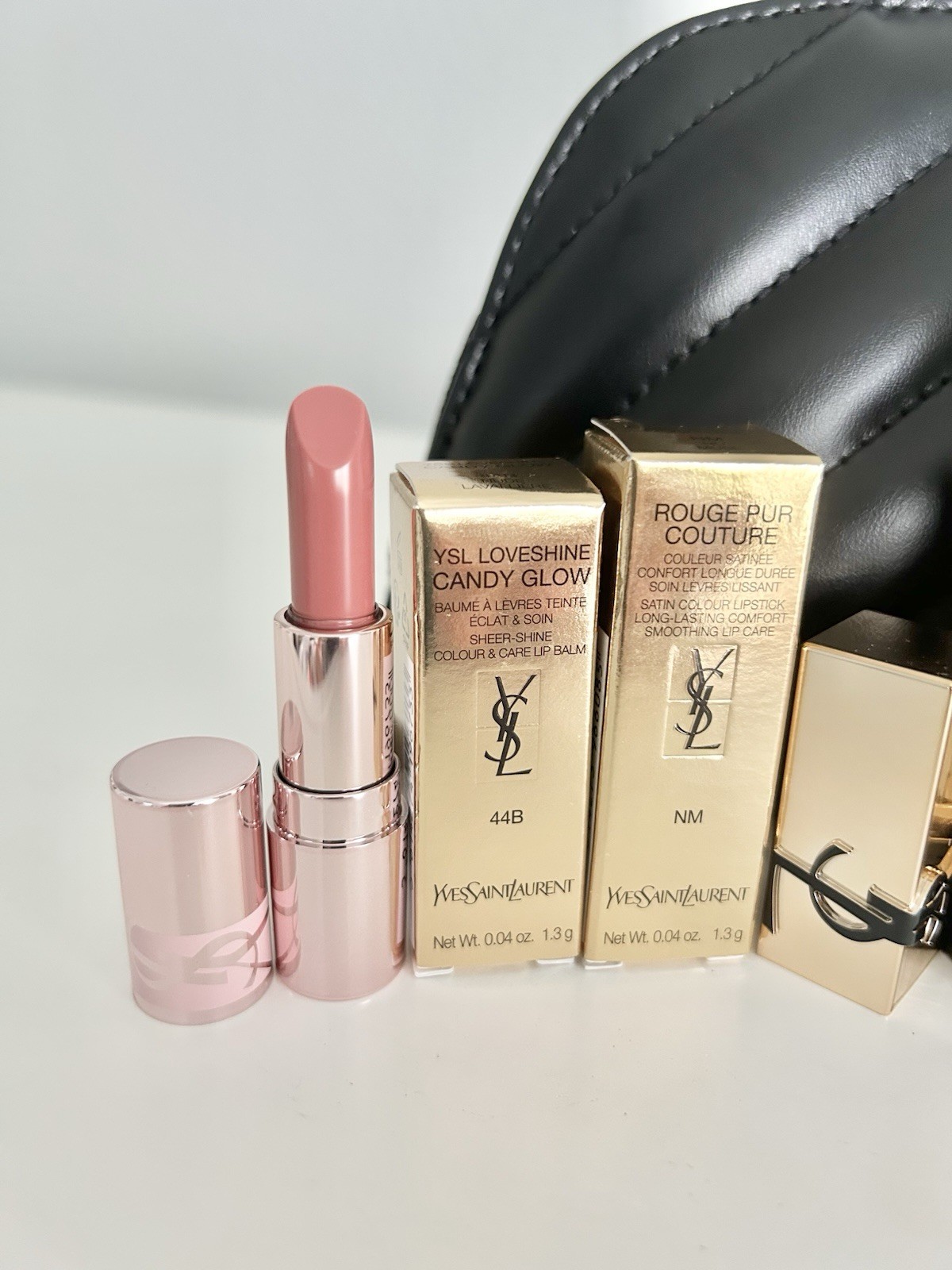 YSL Yves Saint Laurent Set di rossetti 4 pezzi con sacchetto cosmetico nero