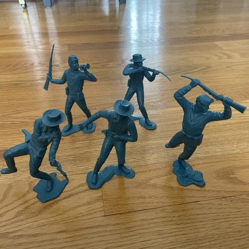 Lot of 5 Vintage Louis Marx & Co. 1964 6" Civil War Union Soldier Figures VGC.