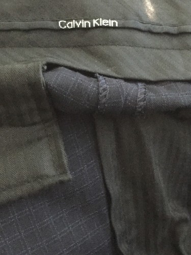 "Pantalones de vestir Calvin Klein para hombre 36x32"" frente plano a cuadros negro gris altura 11,5" - Imagen 7 de 7