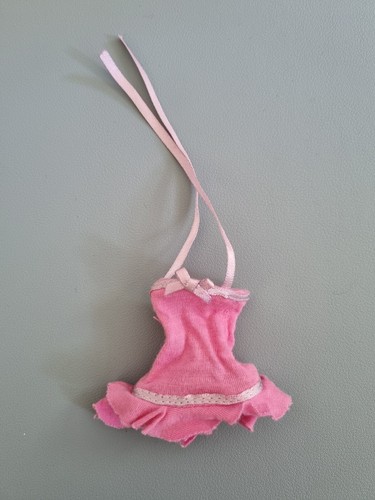 SUPER RARE - Bratz Spring Break 1st Cloe Pink Dress Top Outfit 2000s Y2K - Bild 2 von 14