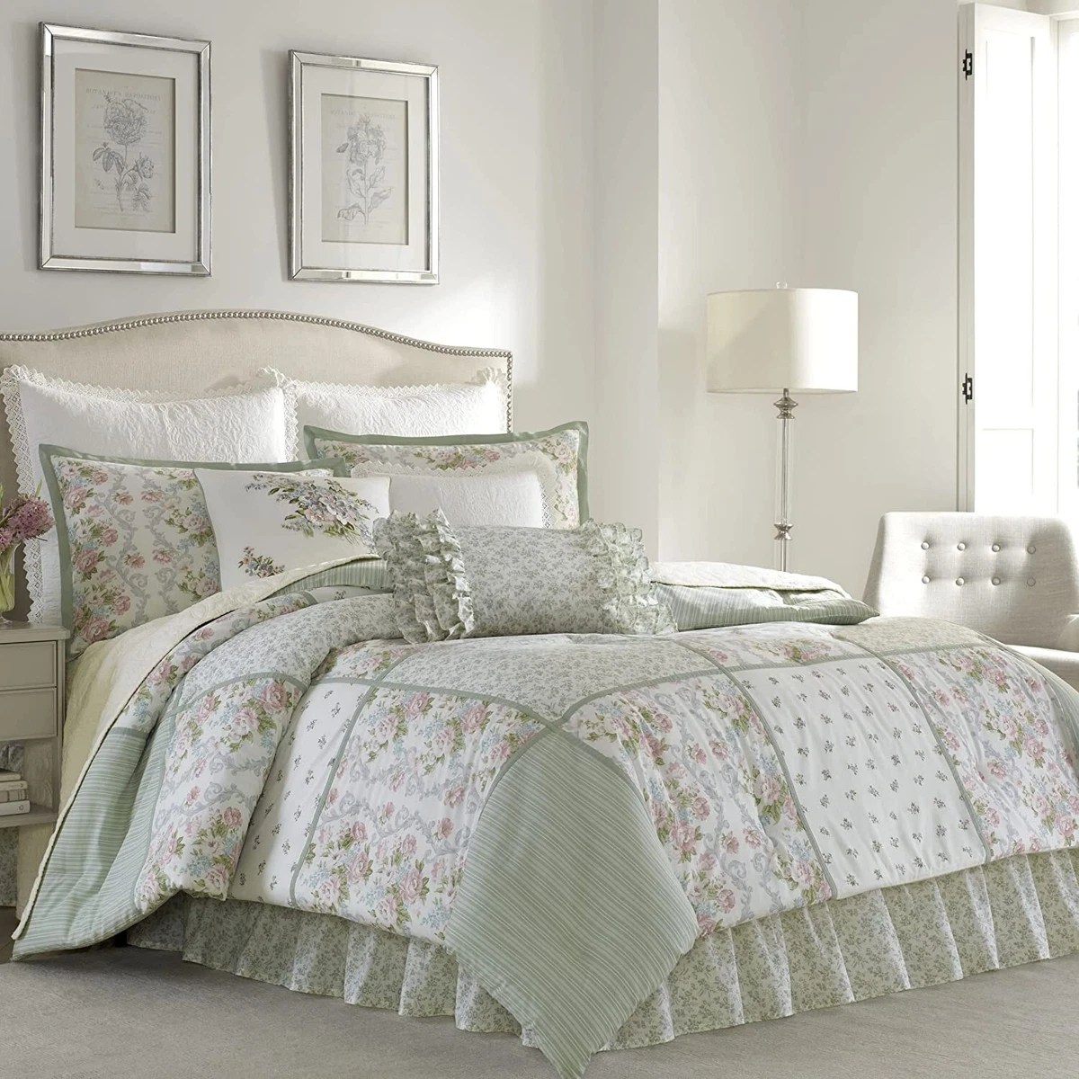 Laura 4 2024 piece bedroom set