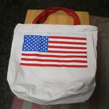 Vintage INNOVO Inc USA FLAG 50/50 Blend TOTE BAG Red White Blue STARS  STRIPES 