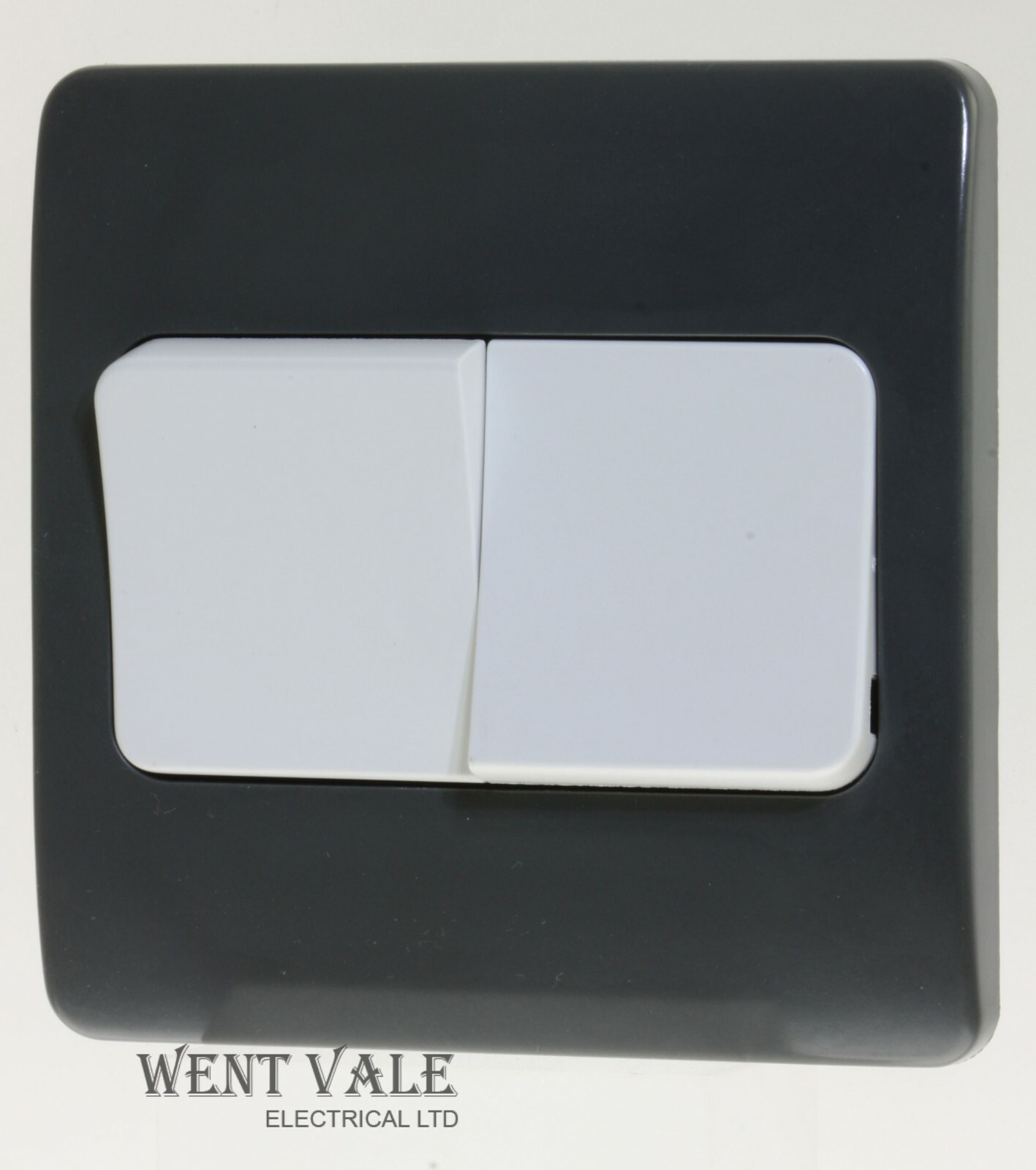 MK Logic Plus - K4782 GRA - 10a Two Gang Two Way Wide Rocker Plate Switch