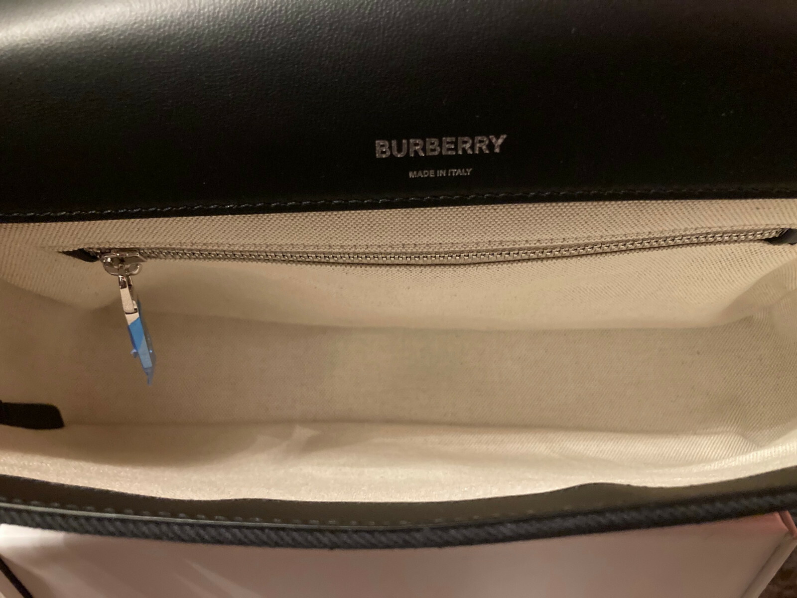 BURBERRY Lola Medium Graffiti Logo Bag image 6