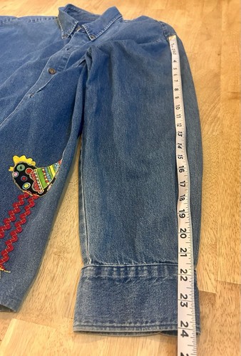 Vintage Women’s Denim Button Down Shirt Embroidered Flock Of Chickens 3XL - Picture 12 of 14