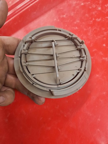 97 to 07 OEM Expedition Excursion Overhead Roof Air Vent - Picture 2 of 2