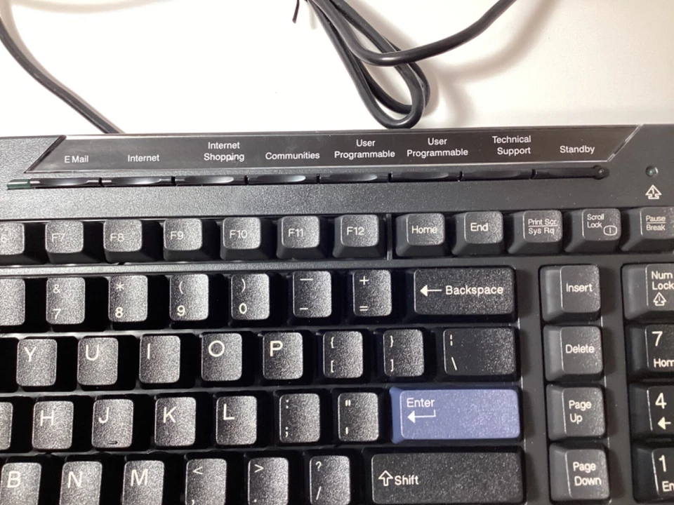 IBM 09N5549 MEDIA ACCESS PRO KEYBOARD WINDOWS CD DISC MANUAL BLACK - Image 3 of 4