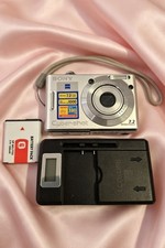 Sony Cyber-shot DSC-W35 Digital Camera 7.2MP Tested
