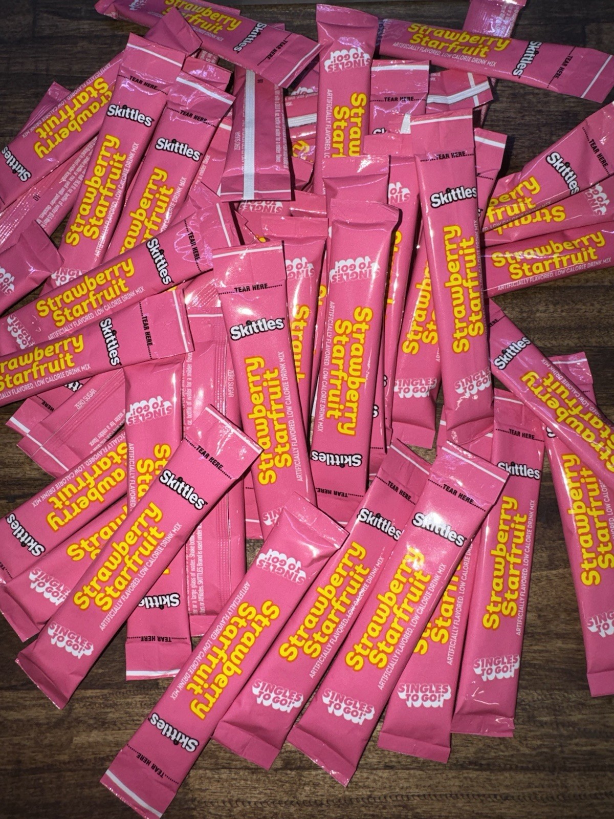 50 Packets Of Skittles Strawberry Starfruit Sugar Free Drink Mix