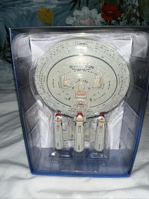 Eaglemoss Star Trek Future USS Enterprise NCC-1701-D / Ref K