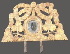 Fronton de miroir XVIII en bois sculpté Louis XVI - Dim : 43x26cm - Y