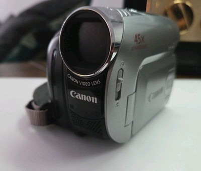CANON MD255 E,MINI DV, 45 X ADVANCED  ZOOM, 2000 X DIGITAL ZOOM