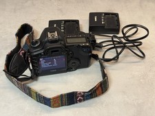 Canon EOS 5D Mark II Digital SLR Camera Body Charger Battery Bag