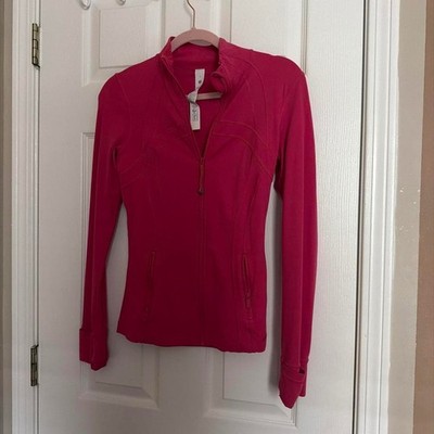 women Lululemon Define Jacket in raspberry corulis size 6