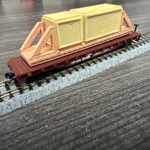 Coche plano Atlas escala N #38161 50’ con estacas Conrail 705910 nuevo en caja | Condition: New