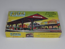 Atlas HO Scale 1:87 #707 Station Platform Kit (2 Sections) Rockville New Sealed