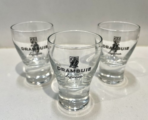 Drambuie Scotch Whisky Likör - 3er Set Shot/Tot Gläser - Neu