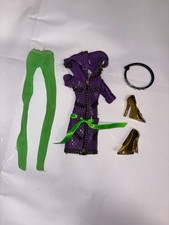 Monster High Dawn of the Dance Clawdeen outfit and accessories