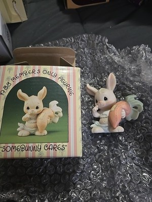 Precious moment members only some bunny cares