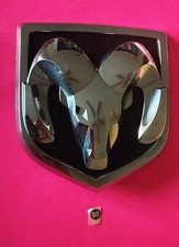 13 16 18 Dodge Ram 3500 2500 Chrome Medallion Tailgate Emblem 68082011aa 13 16 18 Dodge Ram 3500 2500 Chrome Medallion Tailgate Emblem 68082011aa