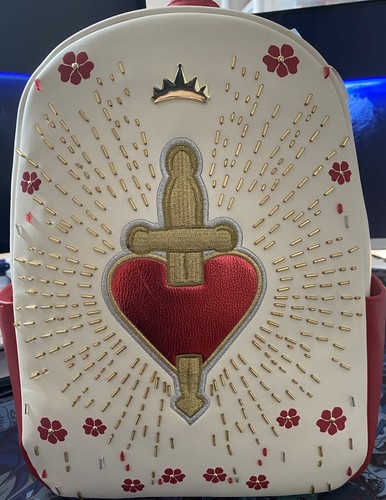 Loungefly Disney Snow White and the Seven Dwarfs Queen Heart Backpack Tarot Pin