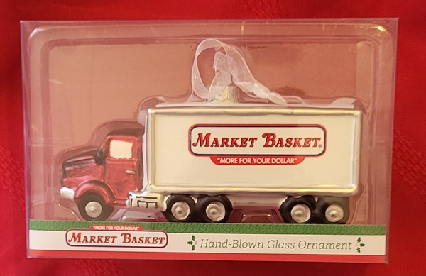 Demoulas Market Cesta Tractor-Remolque Camión Vidrio Soplado Adorno de Navidad ¡Nuevo!