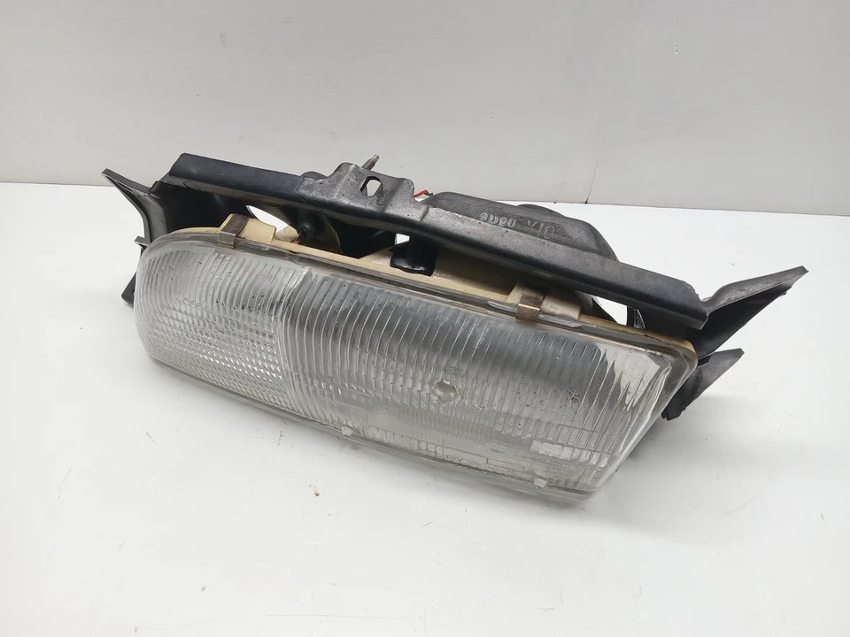 FARO IZQUIERDO DEL LADO DEL CONDUCTOR HYUNDAI SONATA 1989-1991 OEM, 114-58244L Foto 4 de 4