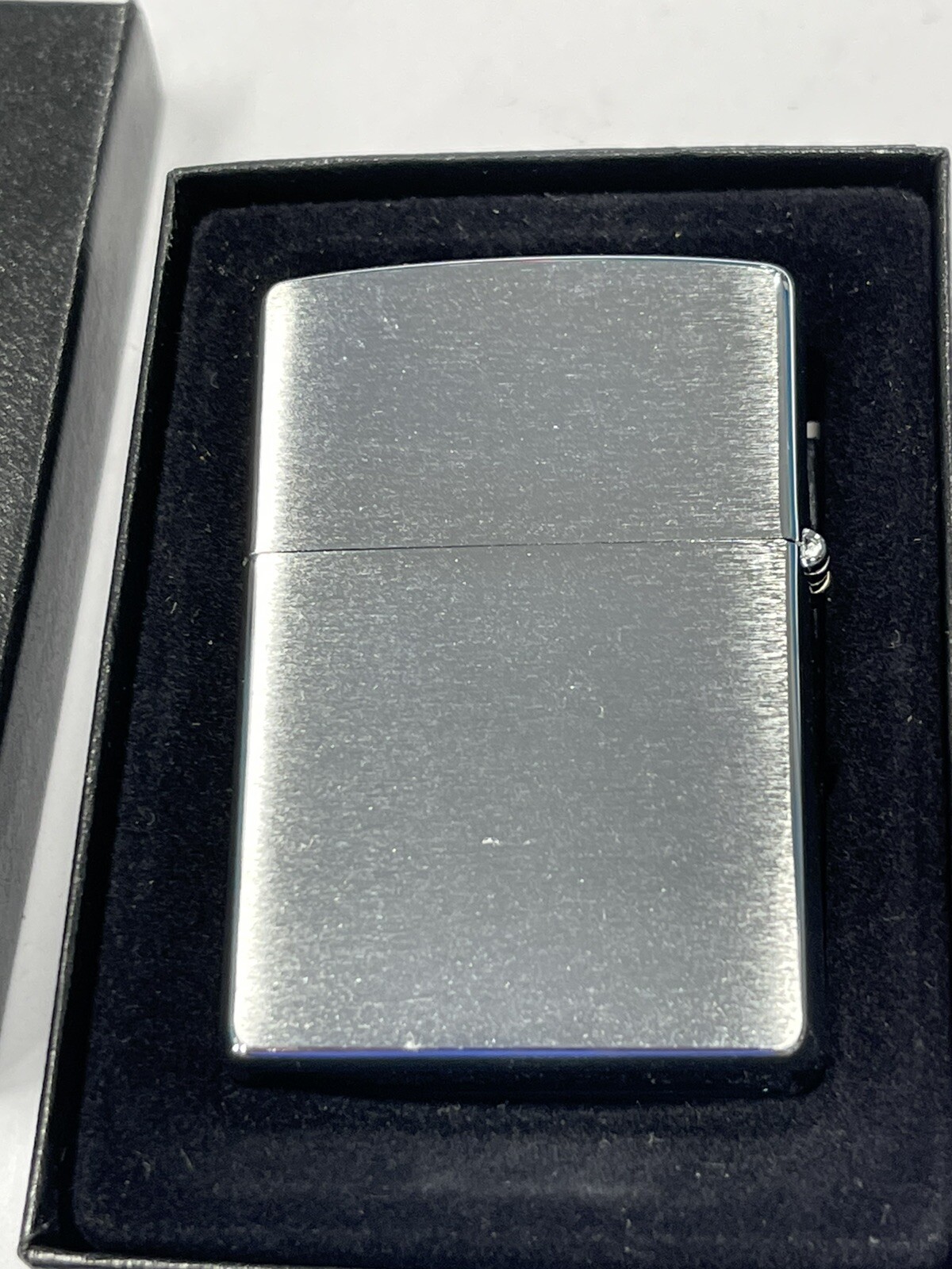 ZIPPO 2005 MATCO TOOLS CLASSIC PIN UP GIRL LIGHTER UNFIRED IN BOX m21 eBay