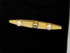 Tone Graduated In Size Prong Set Bar Pin Brooch Faux. Pearls Gold