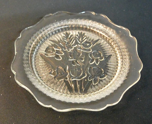 Vintage Iris Crystal Depression Glass 5.5” Sherbet Plate Set (7) By Jeanette