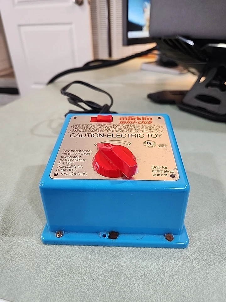 Marklin Mini Club Transformer No. 6727 untested - Image 4 of 4